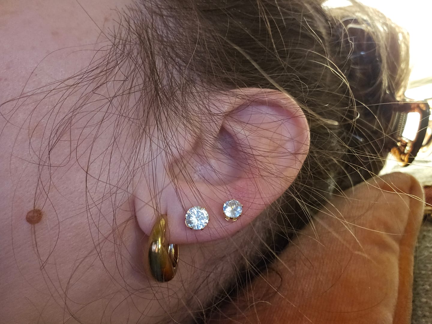 Customer photo review of Constellation Stud Set (set of 5 Pairs) (Bundle)