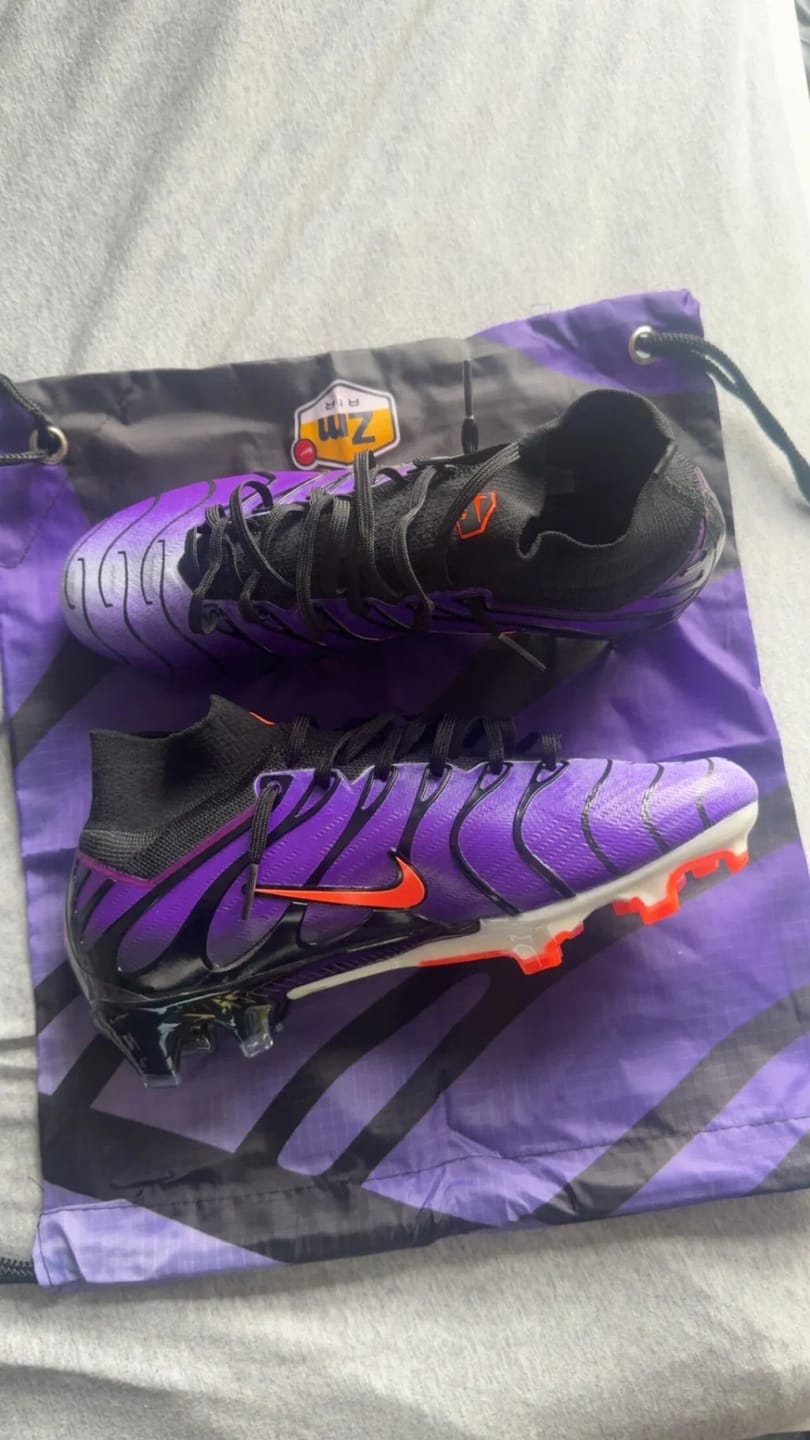Customer photo review of Mercurial Superfly 9 Elite FG TN
