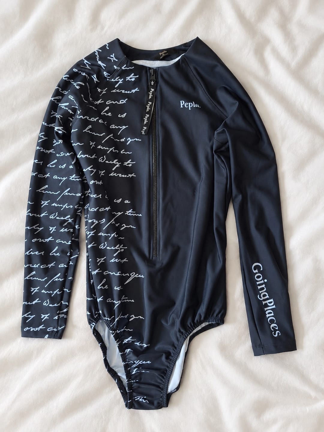 Customer photo review of Memoir Rashguard