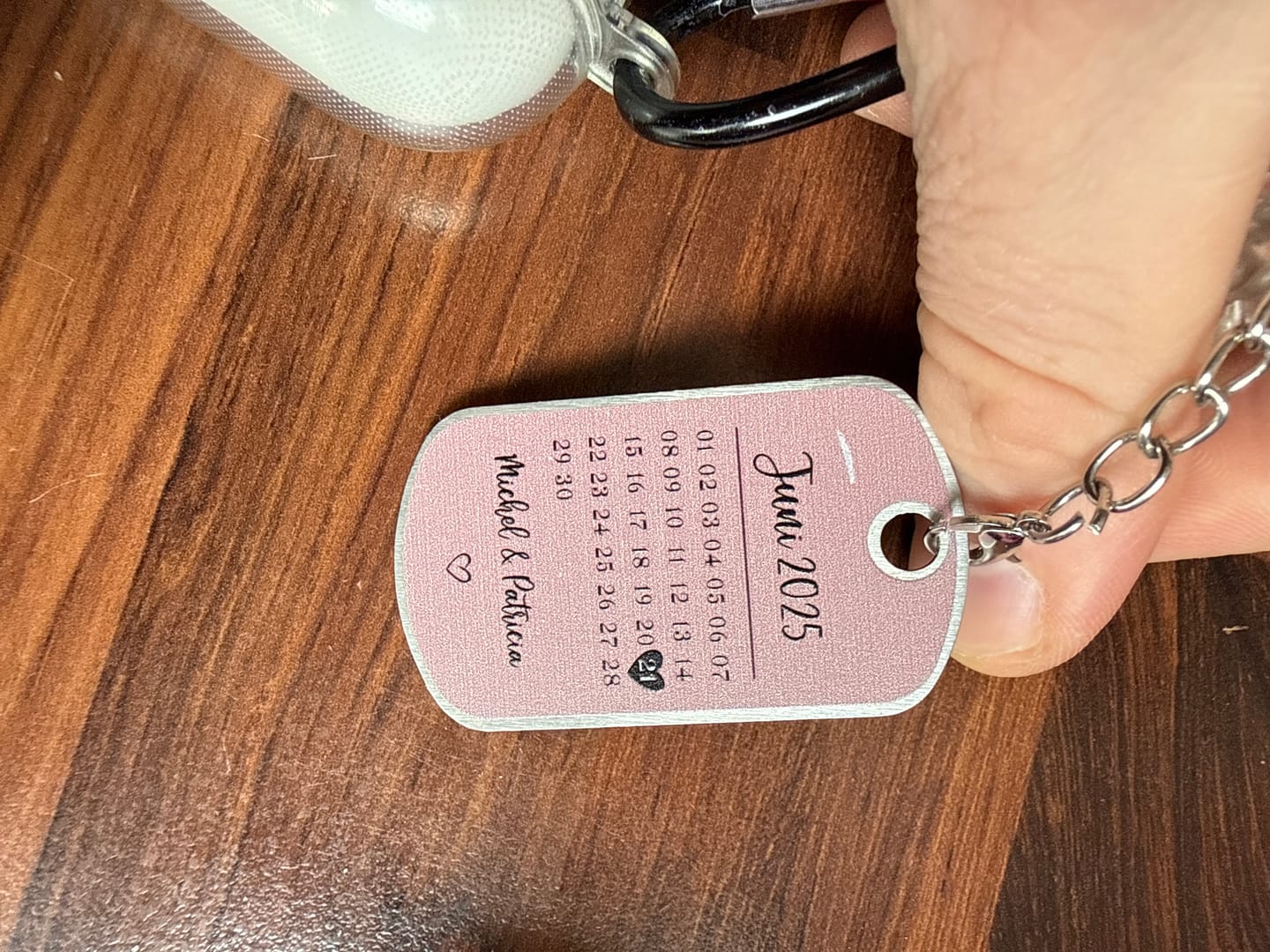 Customer photo review of Ons jubileum (Van Gogh-stijl) - Gepersonaliseerde metalen sleutelhanger