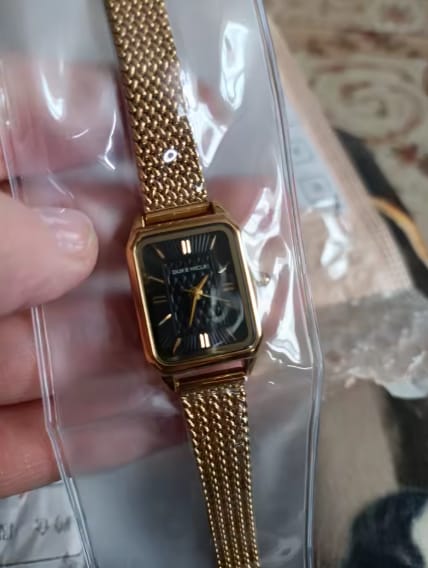 Customer photo review of Reloj Élégance Mujer