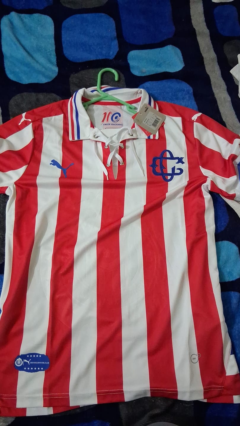 Customer photo review of Chivas Local - 110th aniversario
