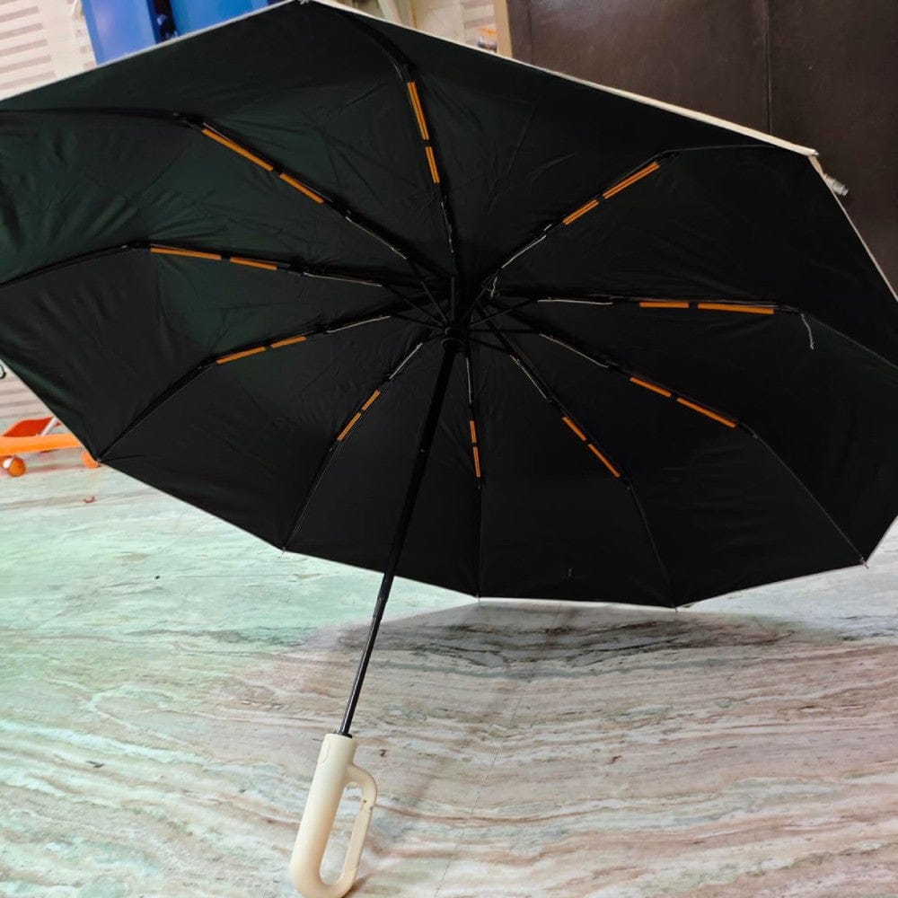 Customer photo review of RainGuard™ – Le parapluie compact qui vous protège en un geste