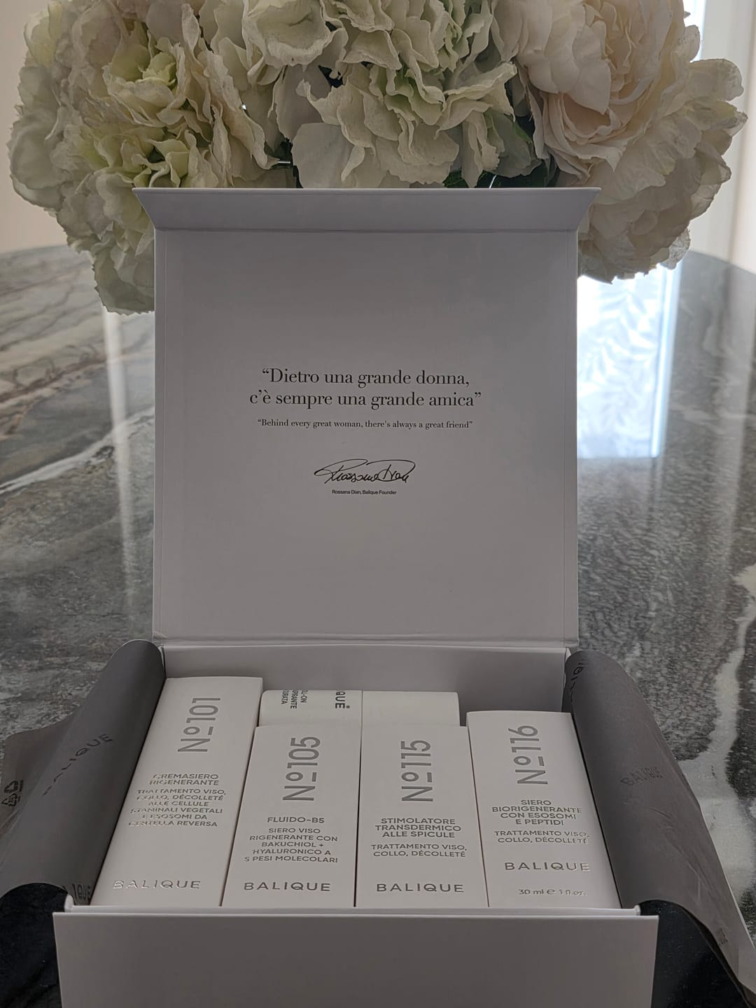 Customer photo review of BOX NEW LOOK riunisce cinque prodotti Balique in un unico rituale completo + Deo Roll IN REGALO