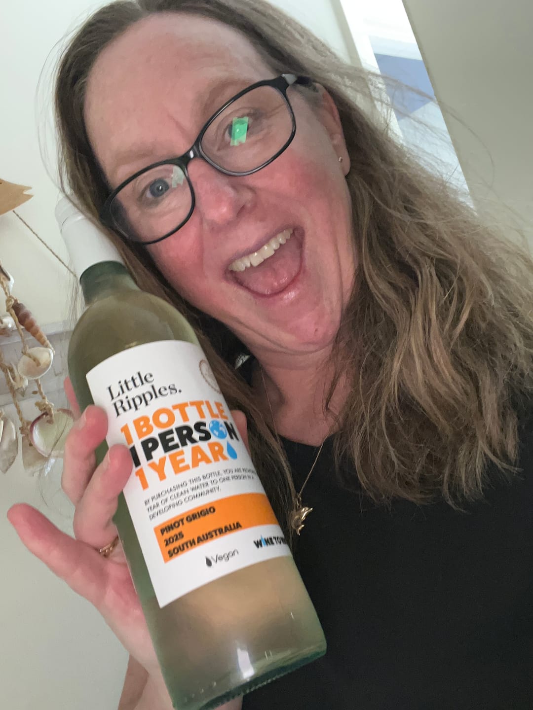Customer photo review of Zero Sugar Pinot Grigio – Vegan Australian White Wine | 6 Pack