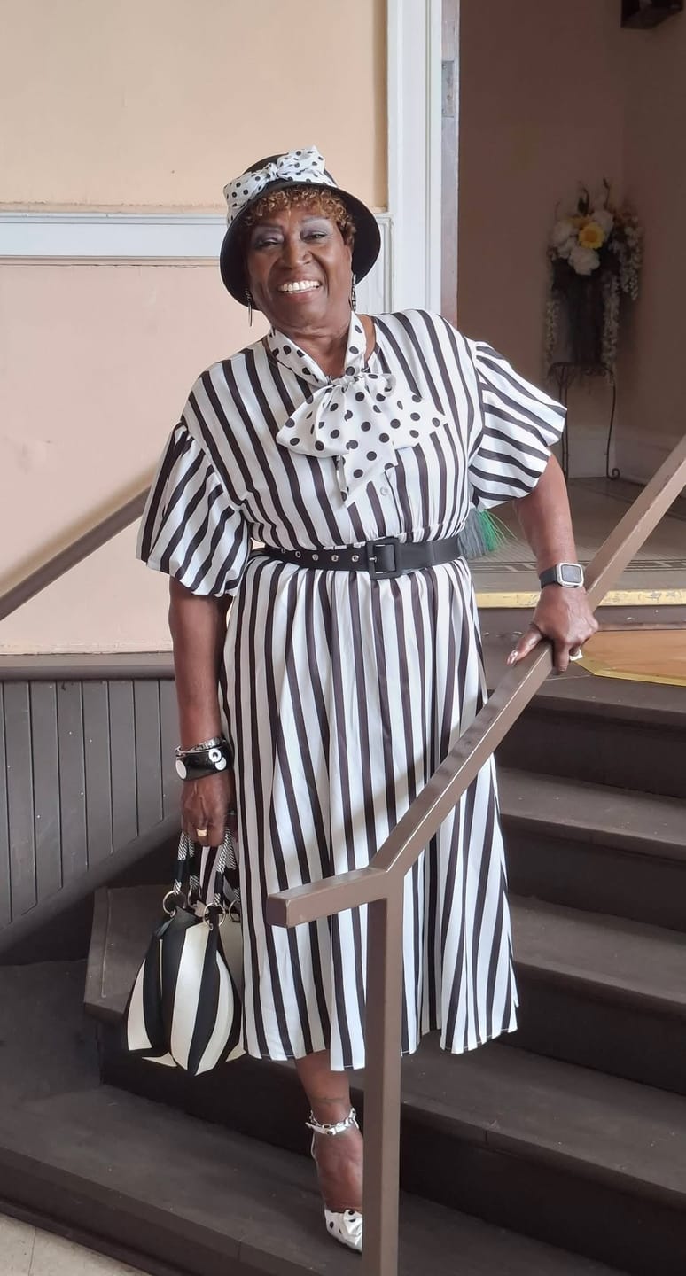 Customer photo review of Urban Stripe & Polka Dot Regular Fit Midi Dress