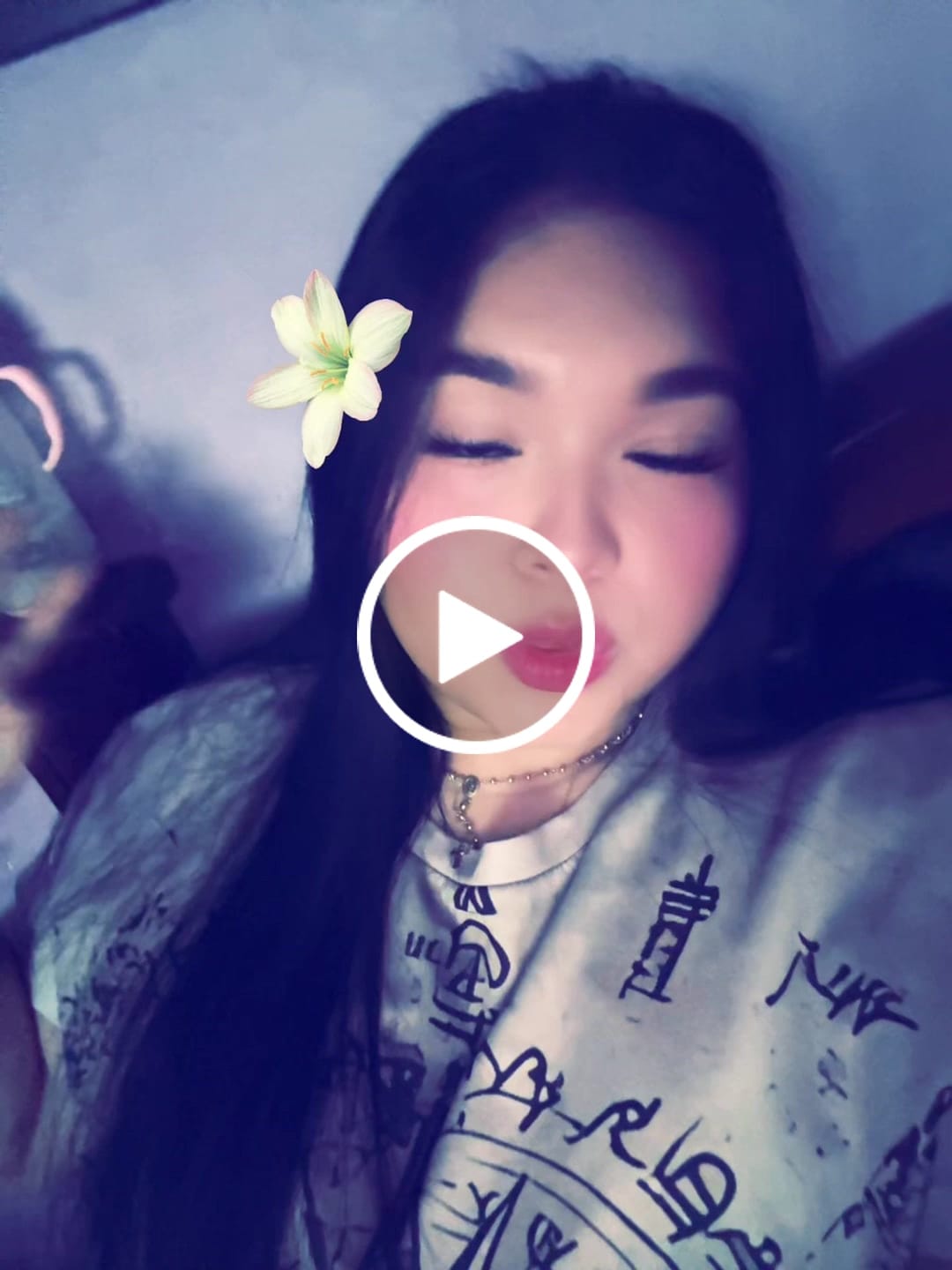 Customer video review of BROCHA DUO KABUKI Y CORRECTOR
