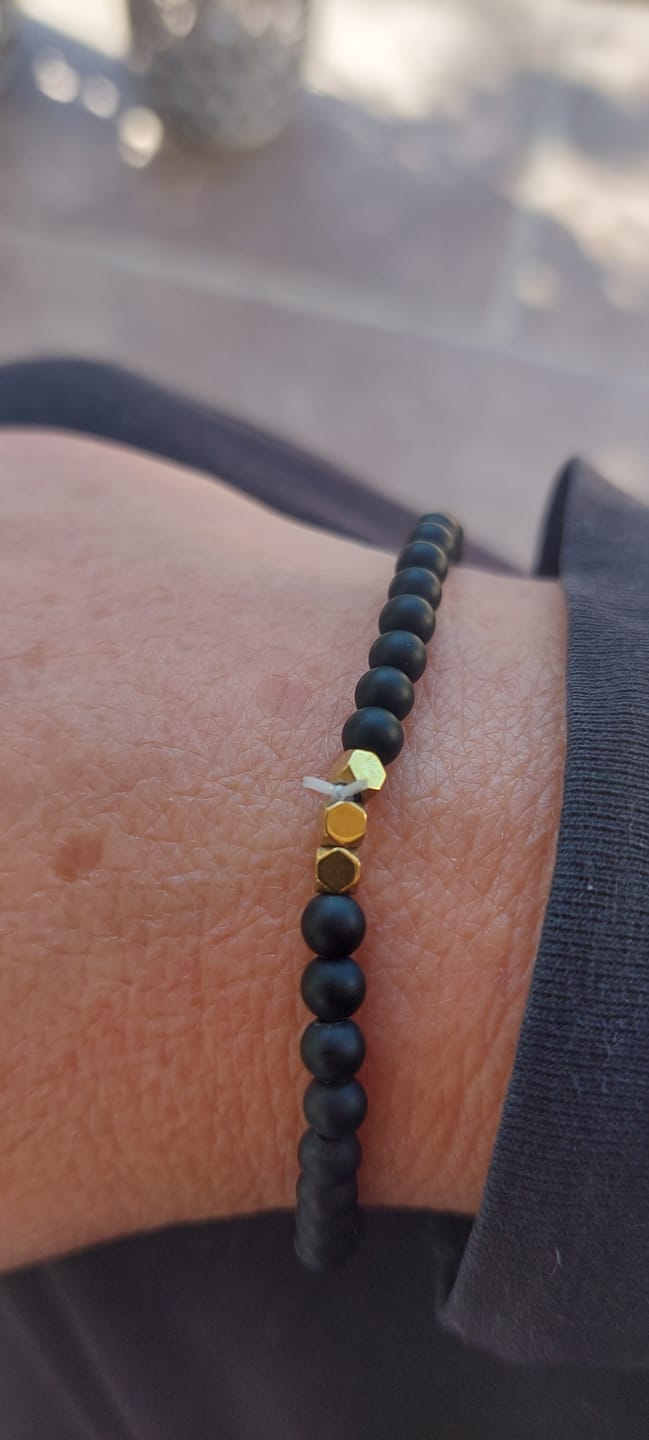 Customer photo review of Obsidian Armband