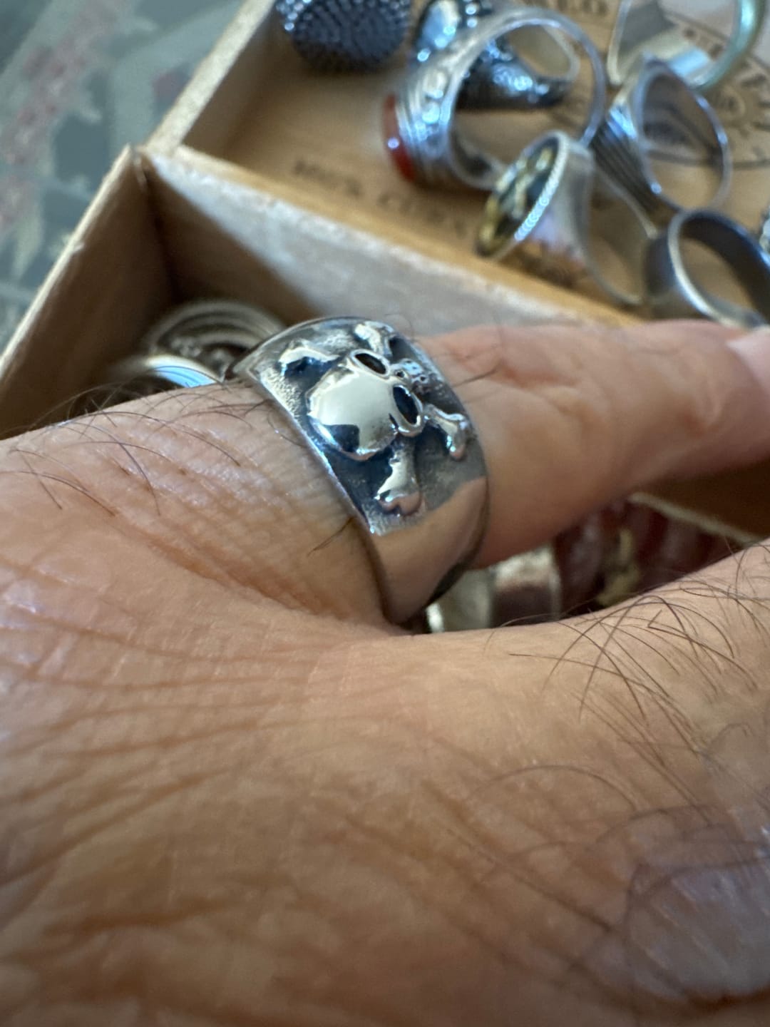 Customer photo review of CROSSBONE.