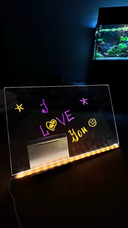 Customer photo review of Planche à Dessin Lumineuse LED Effaçable avec Support USB