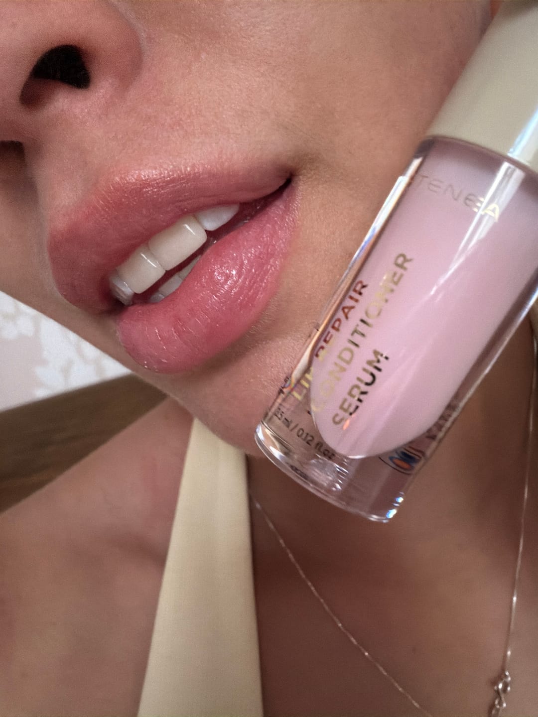 Customer photo review of LIP REPAIR CONDITIONER SERUM