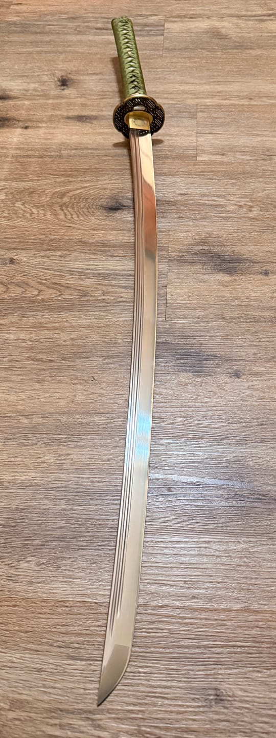 Customer photo review of The Fukyo Katana Spring Steel Double Bohi Razor Sharp