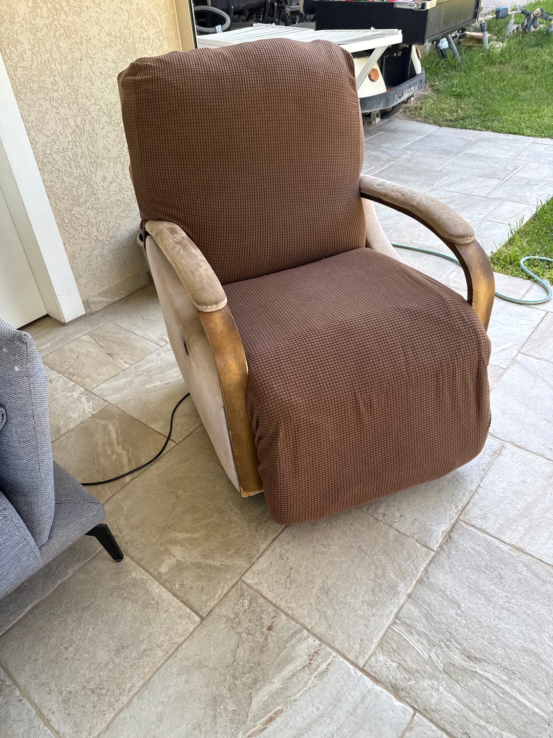 Customer photo review of כיסויי ג'קארד משובץ לכורסא נפתחת בכל הצבעים