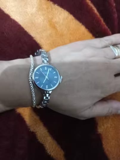 Customer photo review of Reloj Lumière Slim Mujer