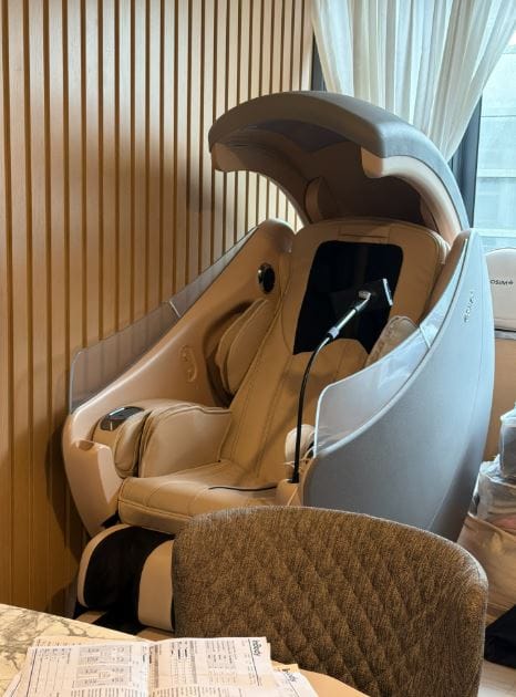 Customer photo review of uDream·AI Well-Being Massage Chair | Advanced AI Massage Chair