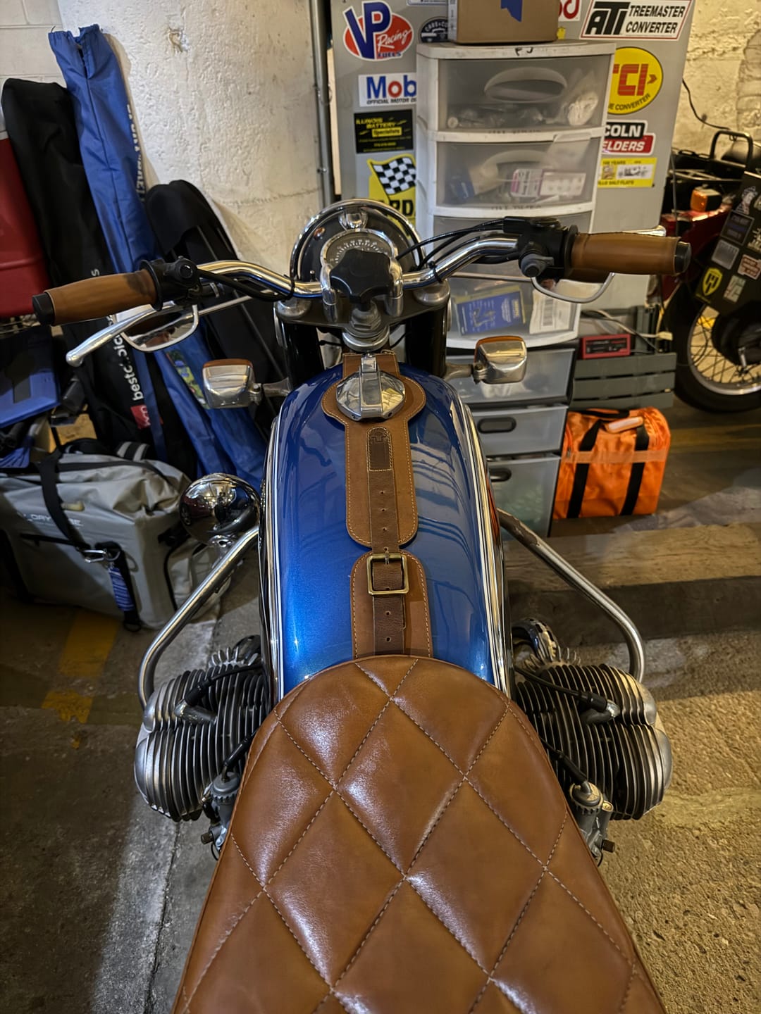 Customer photo review of interceptor/gt/bear 650: moto exclusive tank strap
