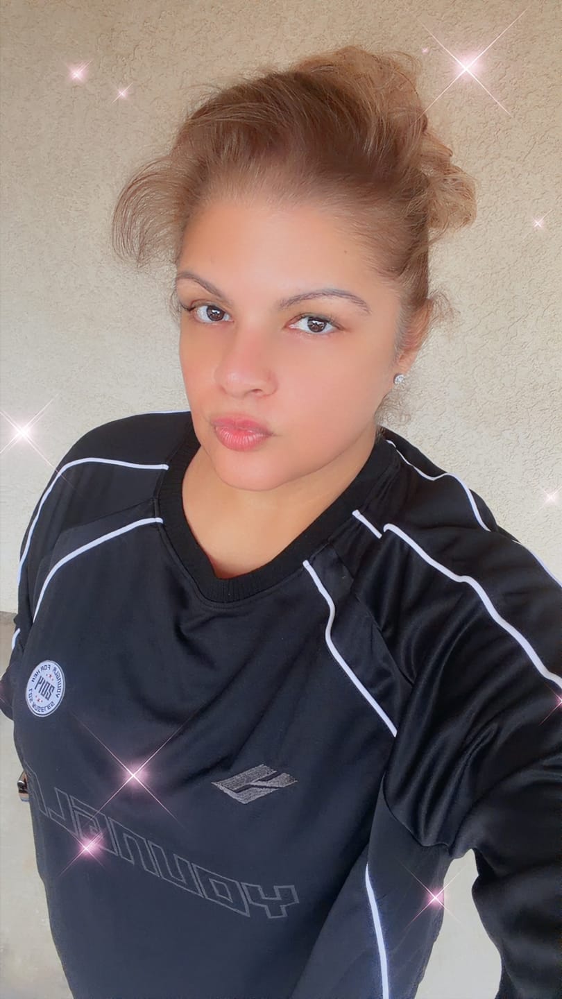 Customer photo review of W4329 Oversized Soccer Jersey