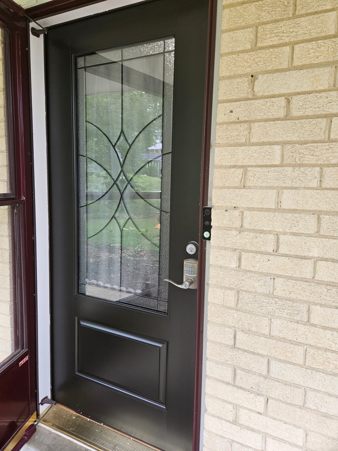 Customer photo review of Therma-Tru Drive-On Door Sweep