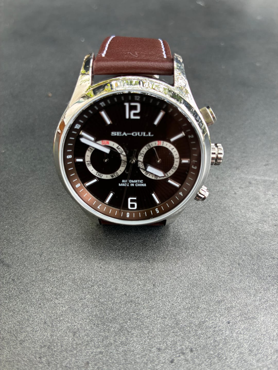 Customer photo review of Dual Time Zone | GMT |  Pilot | Panda Eye | Luminous | Calendar | 42mm