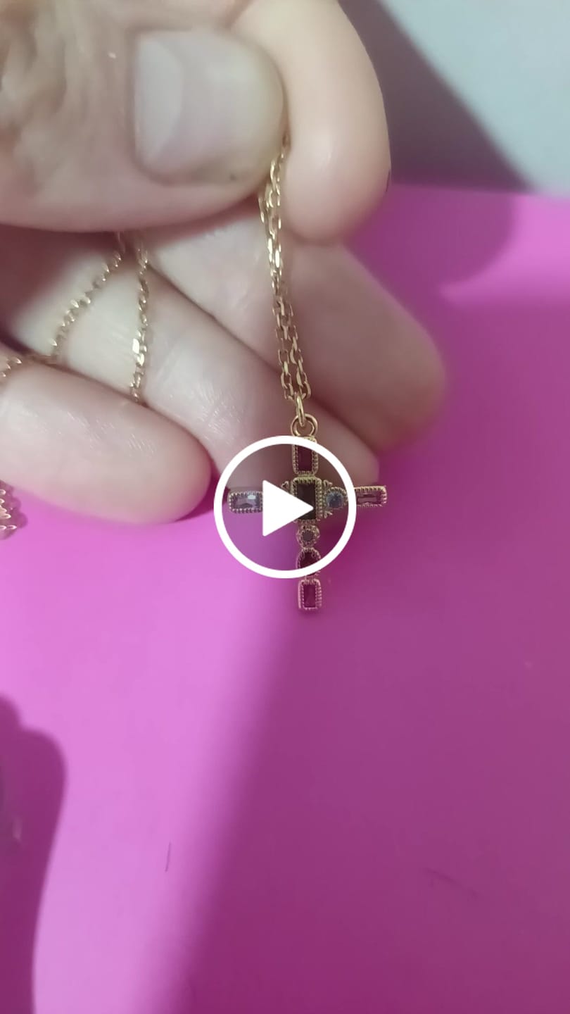 Customer video review of Collar Fe