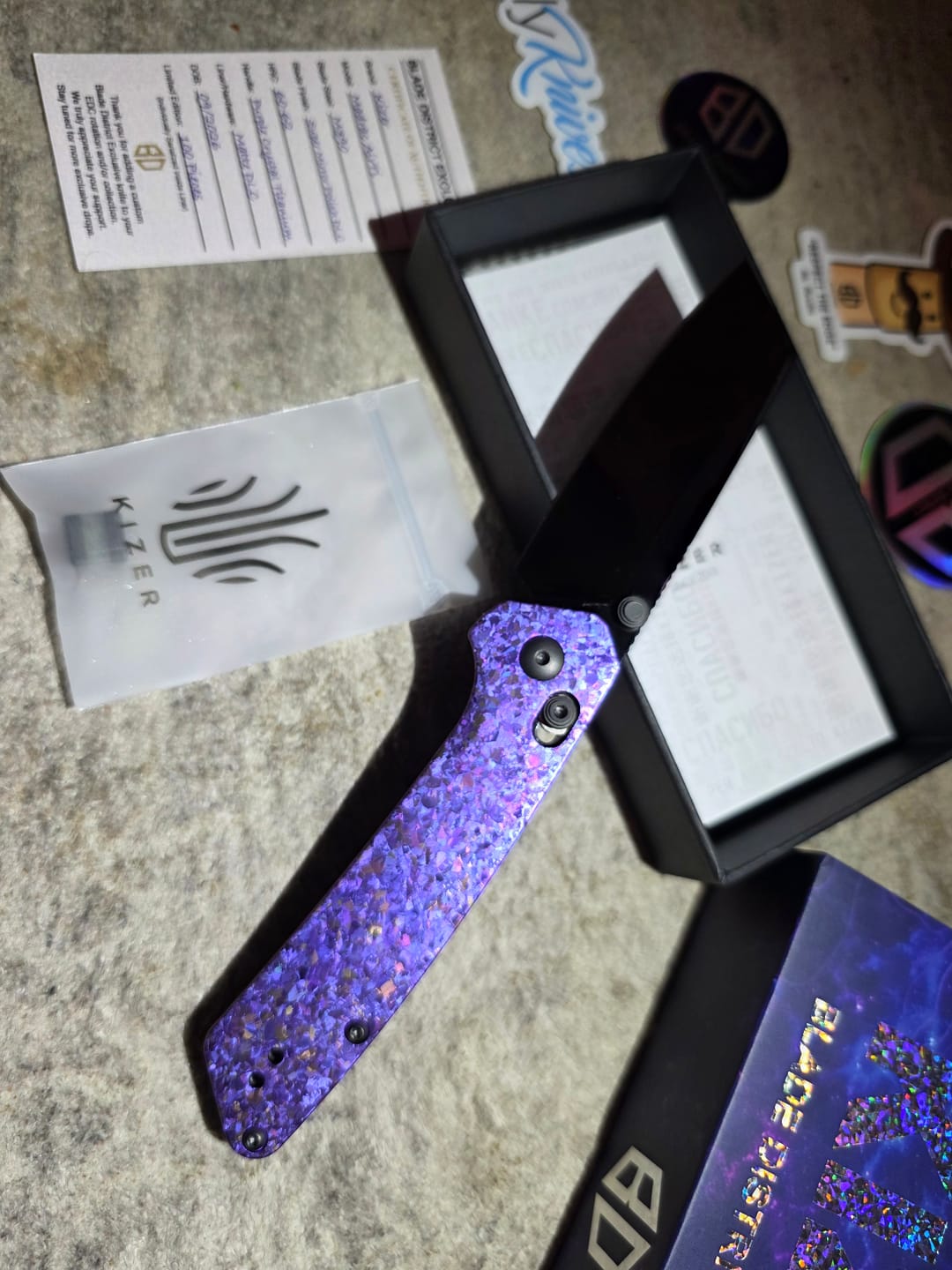 Customer photo review of Kizer Madrac AirTi Purple Crystallized Titanium Super Mirror X-Polished DLC M390 | Blade District Exclusive