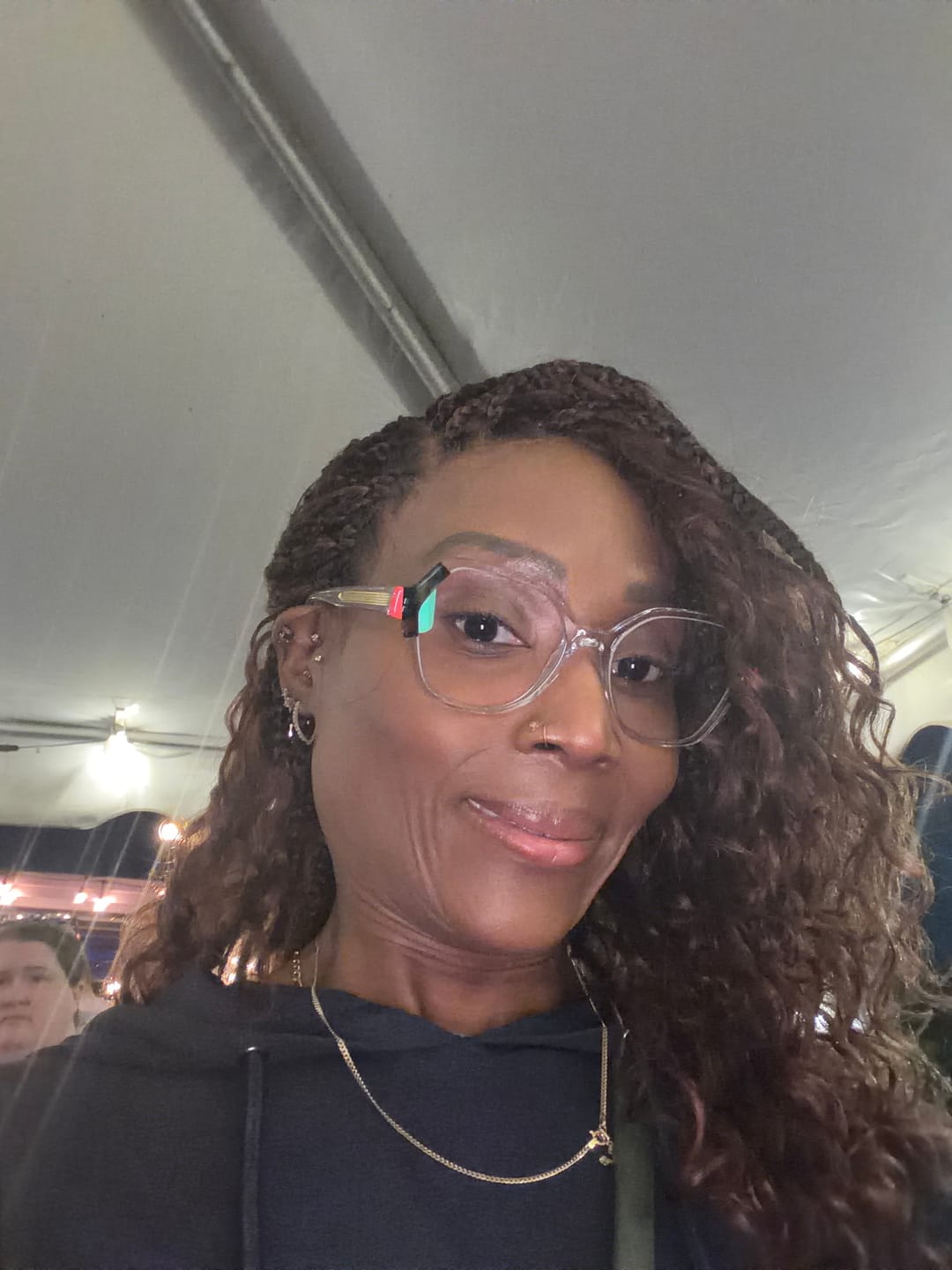 Customer photo review of Kiki - 16" Pre Bleached Swiss HD Lace Human Hair Curls Full Lace Knotless Boho Box Braided Wig