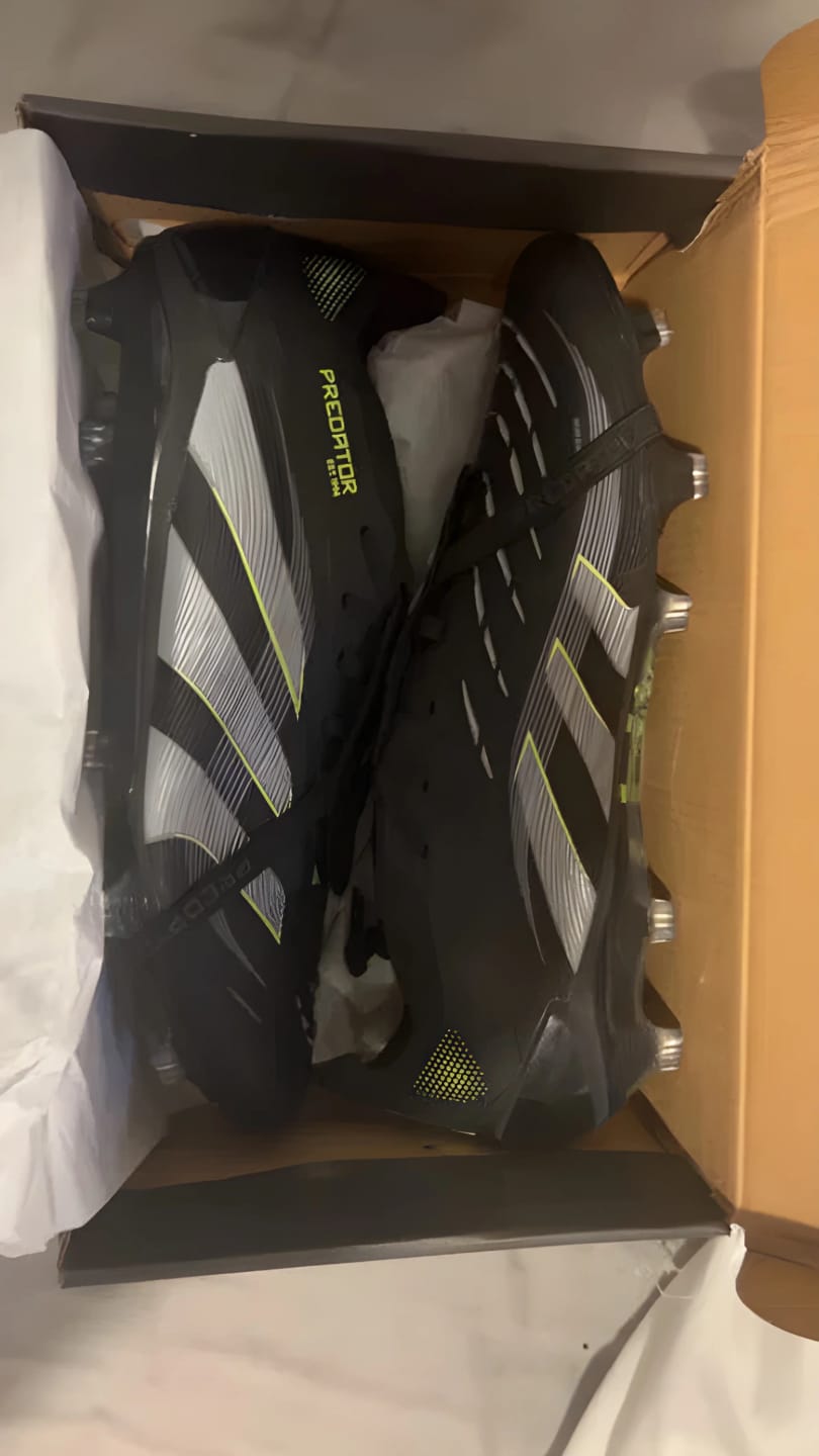 Customer photo review of Predator Elite FT SG Black Green