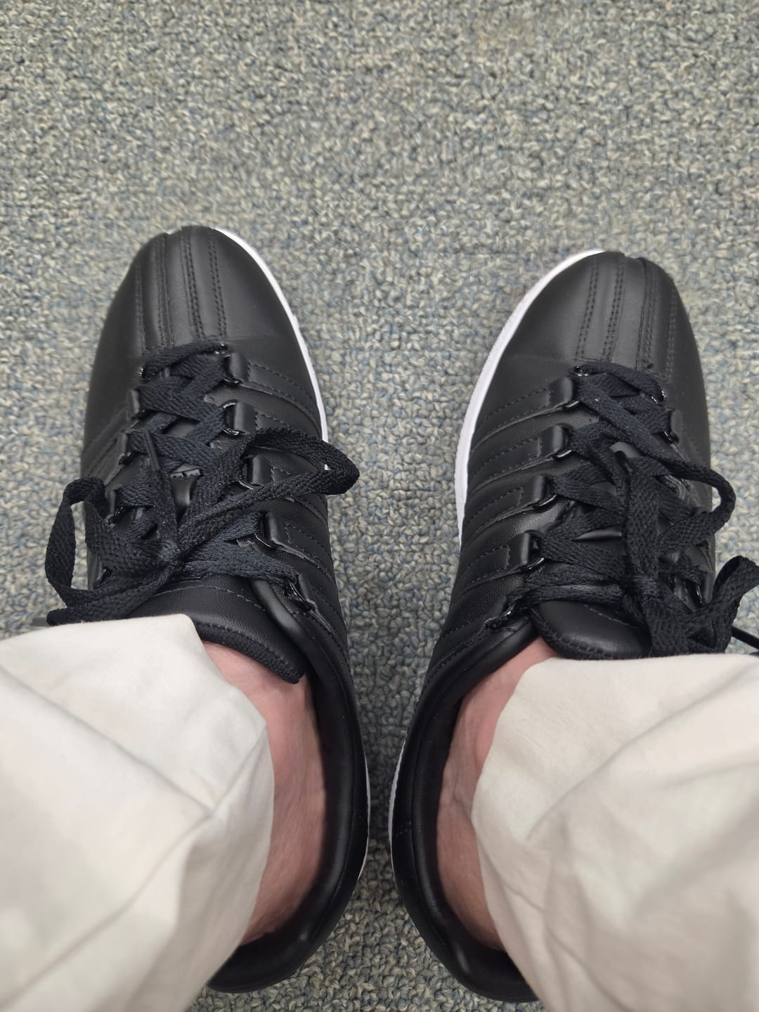 Customer photo review of 07321-002-M | CLASSIC VN | BLACK/WHITE