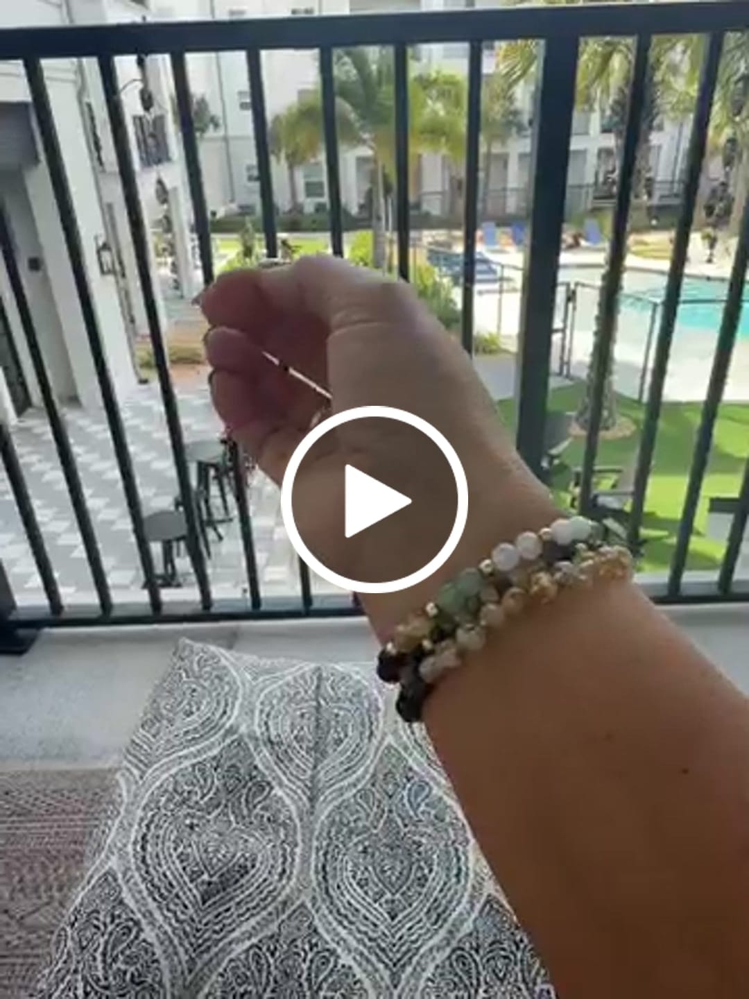 Customer video review of One Question Tarot Reading Answered By Sal