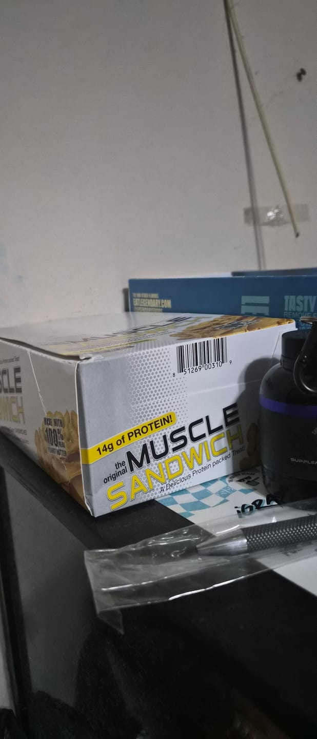 Customer photo review of MUSCLE SANDWICH 12 BARS