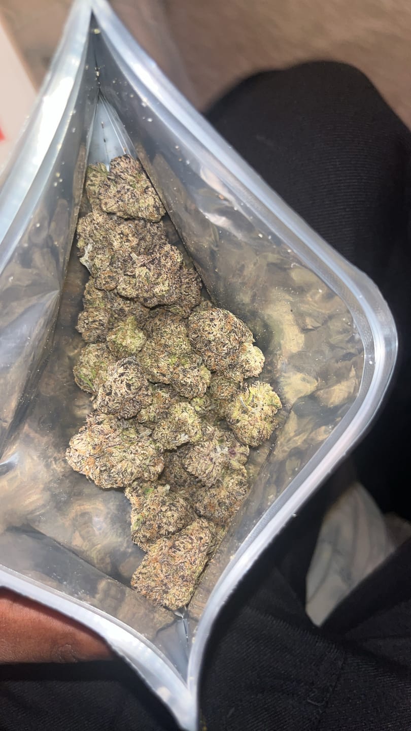 Customer photo review of Cheap Indoor THCA Flower Ounce