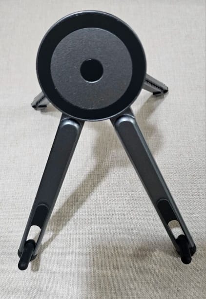Customer photo review of Portable Foldable Laptop Stand for Desk Foldable Ergonomic 8-Level Height Construction Tripod Compatible Portable with Convenien