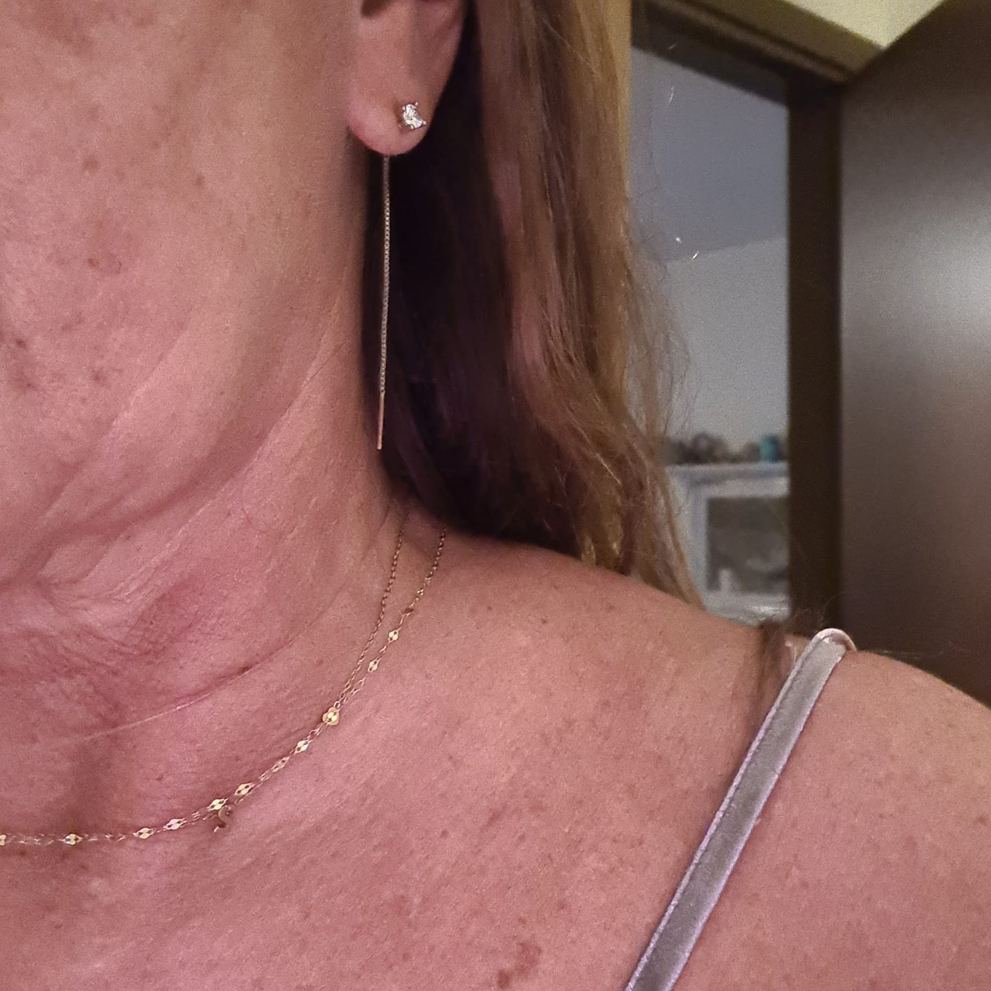 Customer photo review of Singolo orecchino punto luce sali e scendi