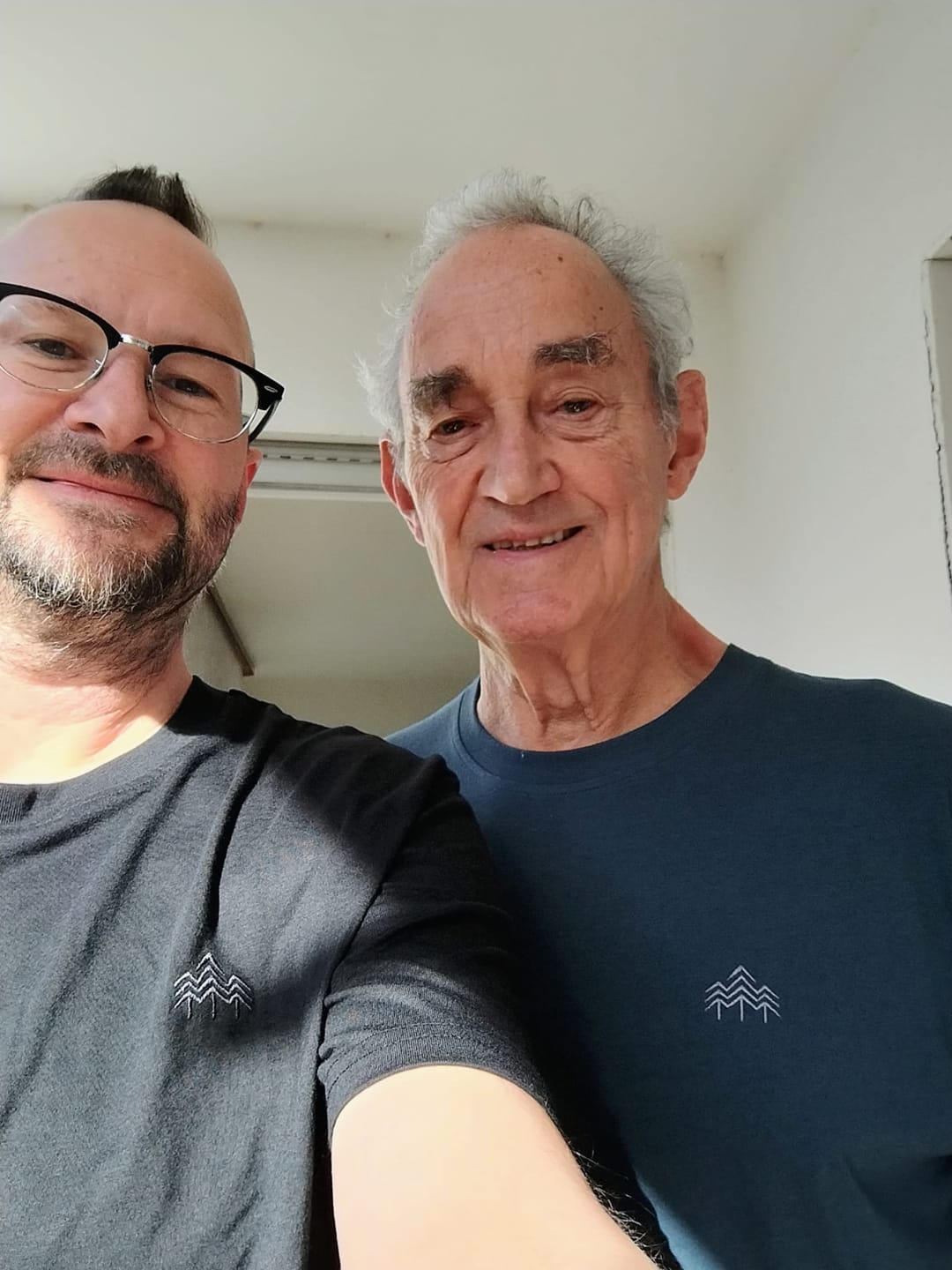 Customer photo review of Holzbrüder® Herren Shirt aus Bambus