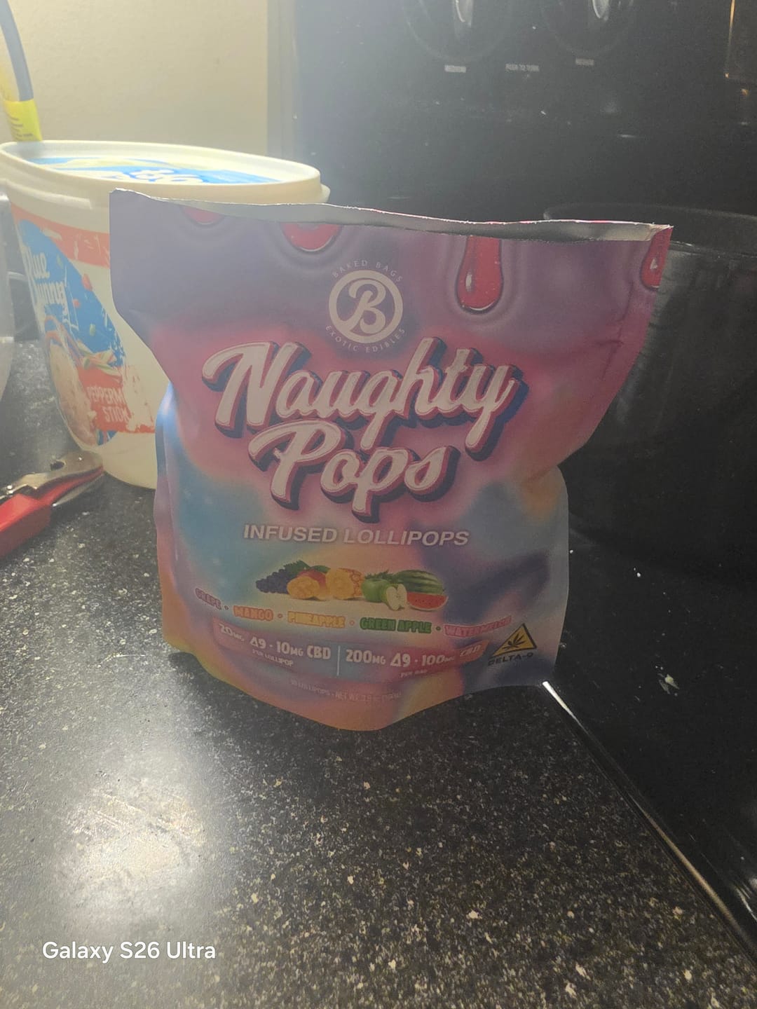 Customer photo review of 300mg Naughty Pops