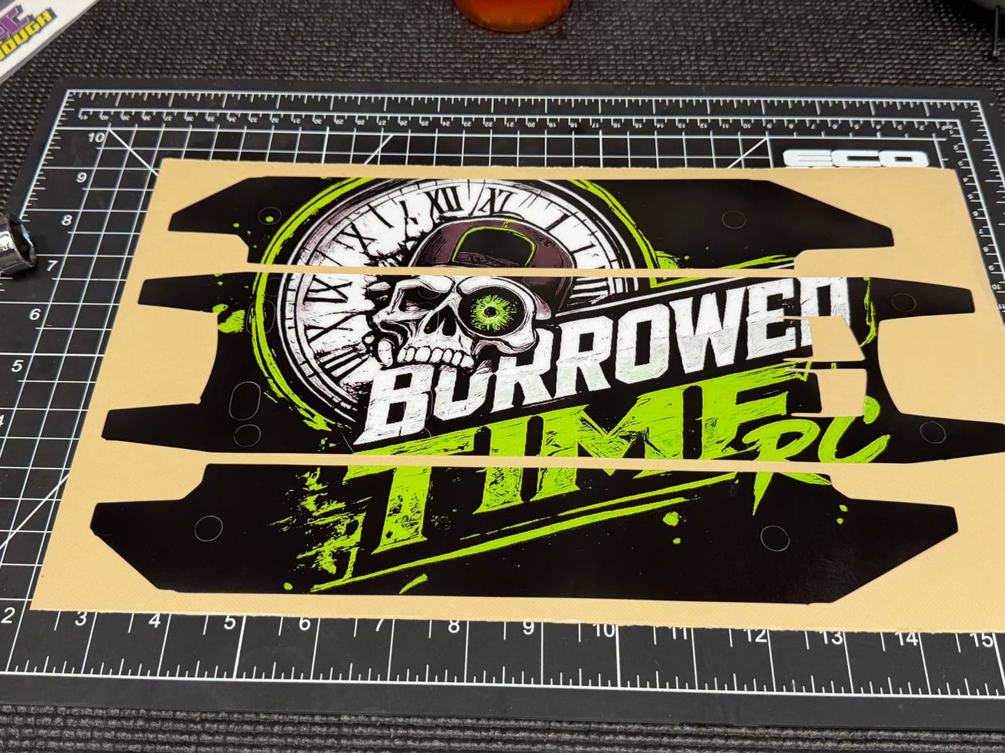 Customer photo review of TRAXXAS XRT compatible "CREATE YOUR OWN SKIN" chassis protector skin