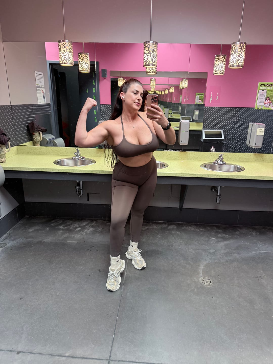 Customer photo review of W2205 - Motion PWR Leggings