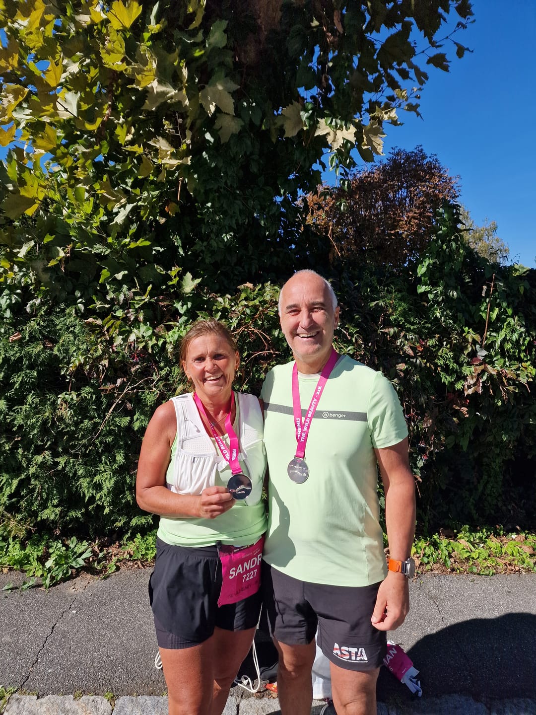 Customer photo review of RYDA Running Vest