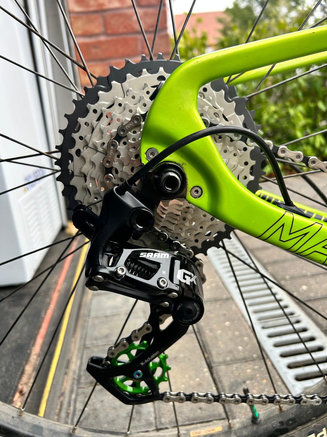 Customer photo review of Jockey Wheel Titanium Bolts - SRAM