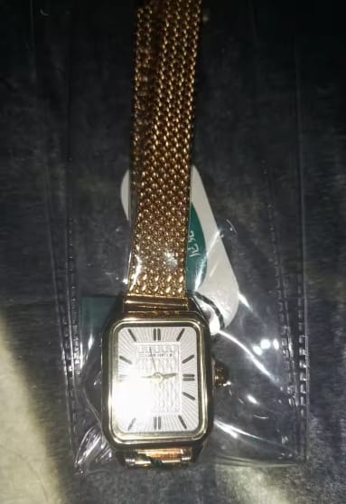 Customer photo review of Reloj Élégance Mujer