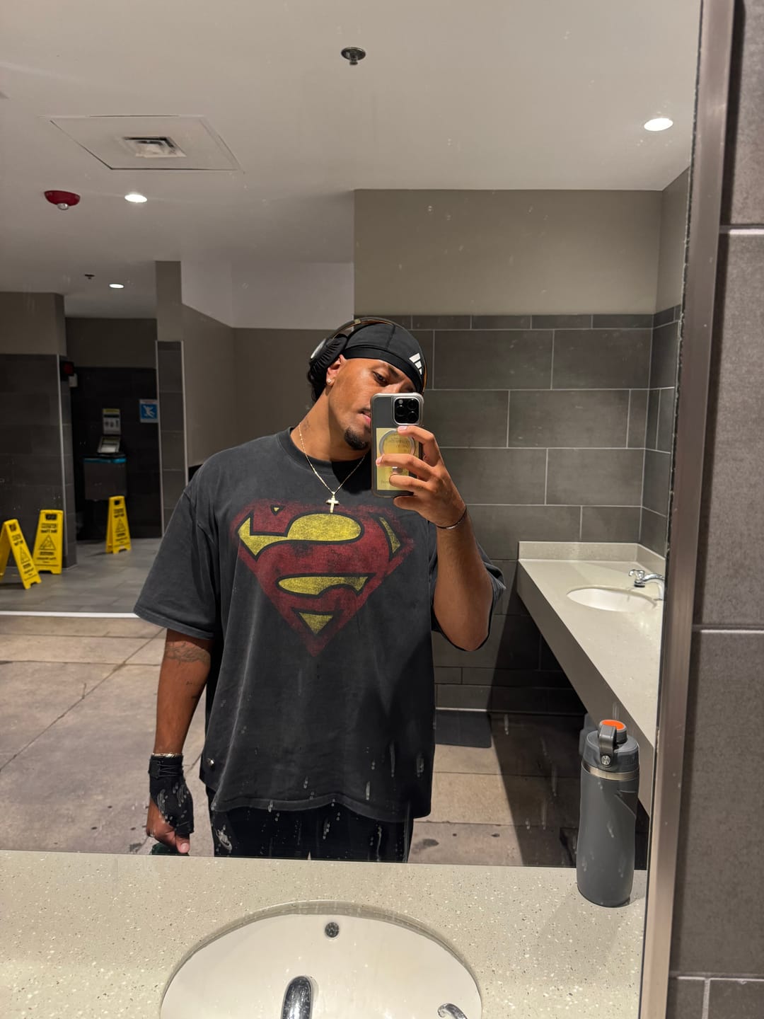 Customer photo review of 4064 - Superman Huge Tees