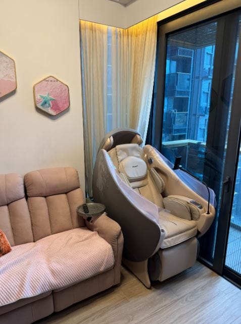 Customer photo review of uDream·AI Well-Being Massage Chair | Advanced AI Massage Chair