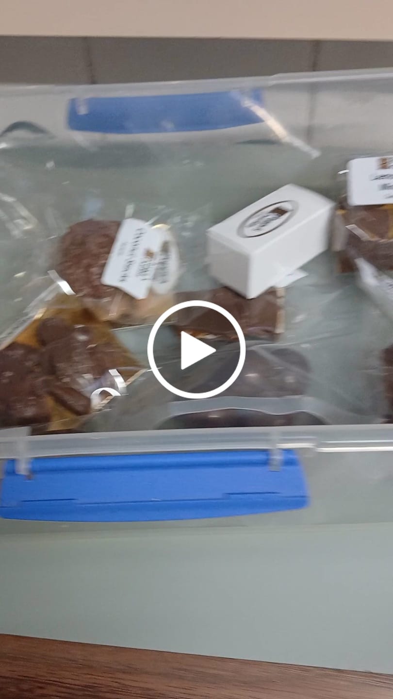 Customer video review of Poppy's Premium Gluten Free Show Bag