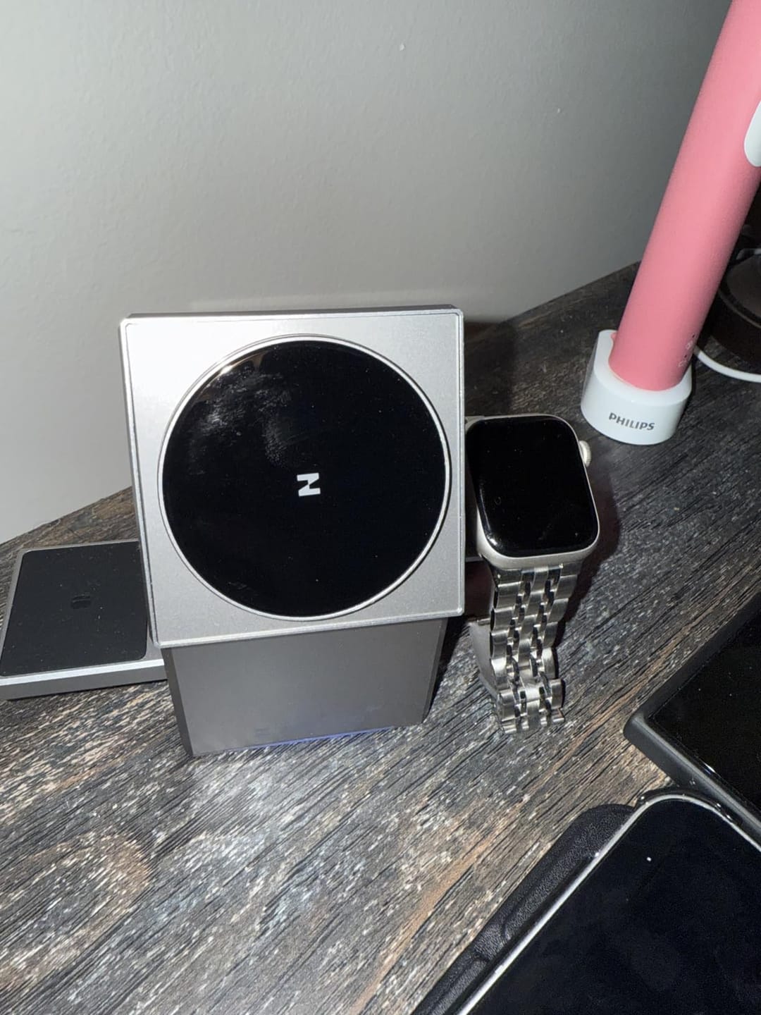Customer photo review of ChargePod™ 3-in-1 Magnetic Wireless Charging Station