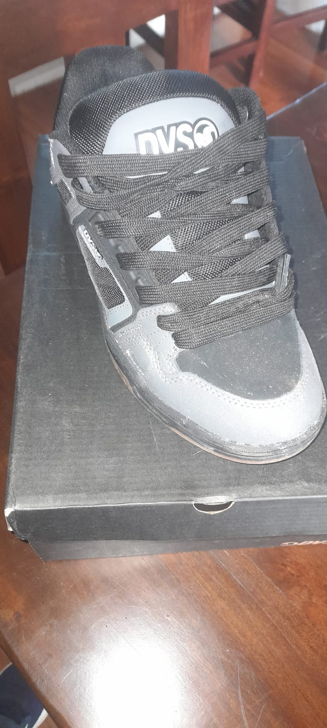 Customer photo review of Zapatillas Dvs Comanche Hombre Negro