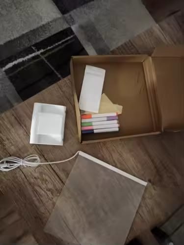 Customer photo review of Planche à Dessin Lumineuse LED Effaçable avec Support USB