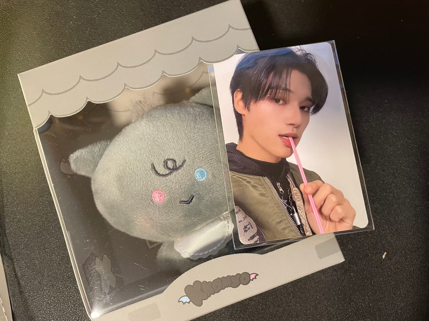 Customer photo review of ATEEZ MYSTERY RANDOM BOX