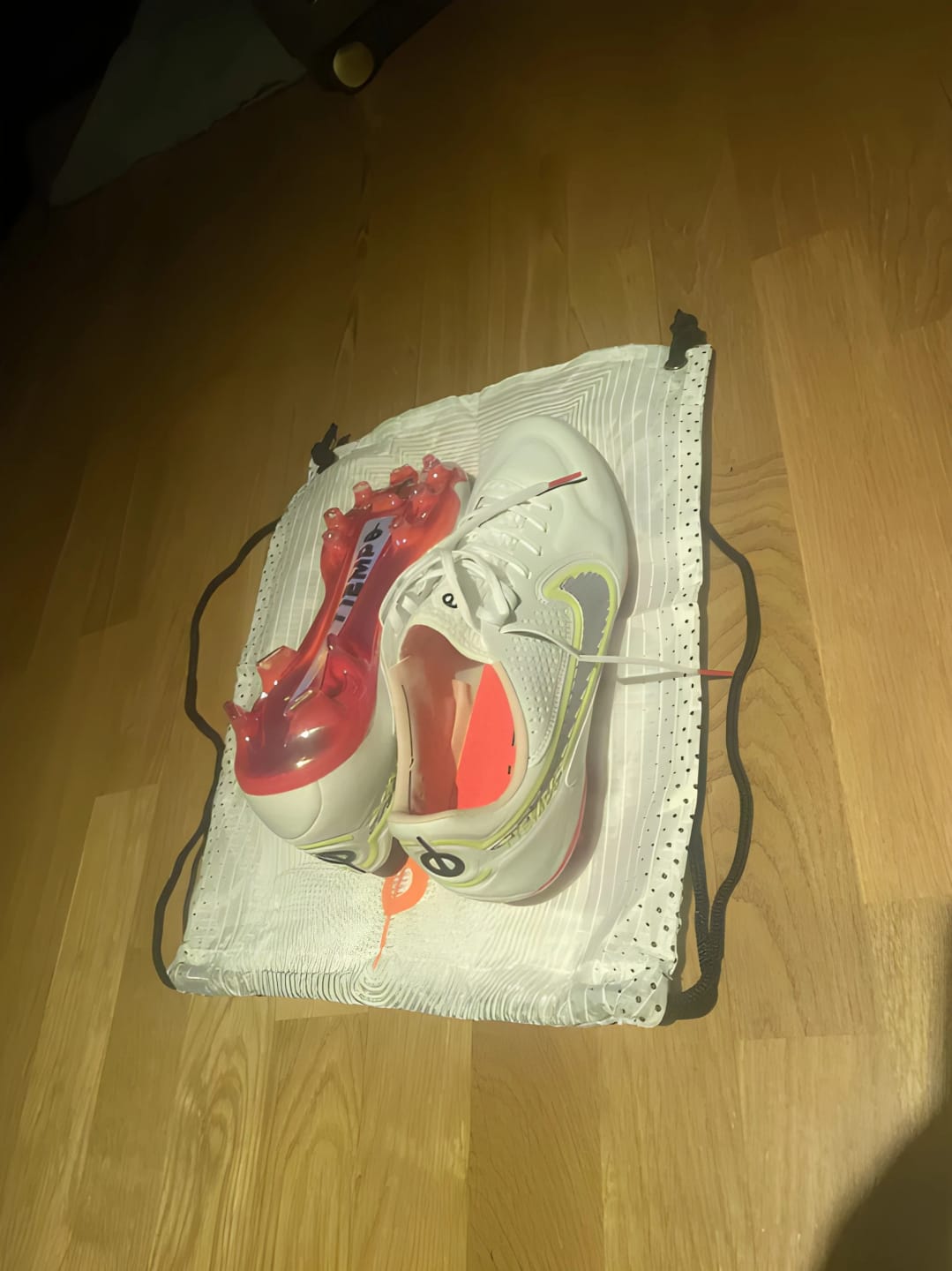 Customer photo review of Tiempo Legend 9 Elite FG Rawdacious Pack