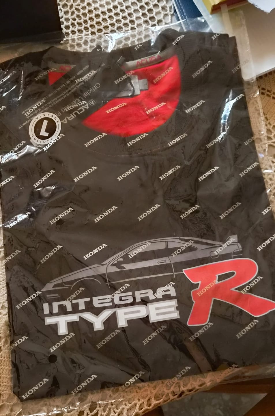 Customer photo review of Integra Type R Tee (black)