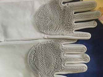 Customer photo review of Silicone Cleaning Gloves - Dishwashing Gloves